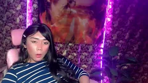 red_kitsune69 online show from December 15, 2025, 10:47 pm
