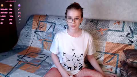 Snapshot of red_schweppes chatting on October 4, 2025, 3:32 pm red_schweppes online show from October 4, 2025, 3:32 pm