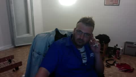redbonezzzz online show from May 2, 2026, 6:13 pm