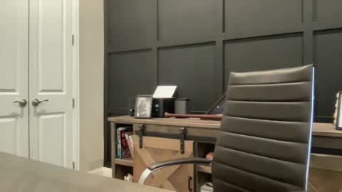 RedBull online show from October 27, 2025, 1:04 pm