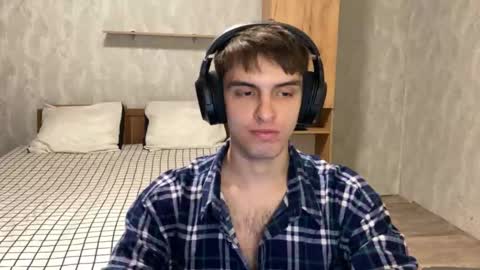 Snapshot of redbullshine chatting on September 14, 2025, 6:07 pm redbullshine online show from September 14, 2025, 6:07 pm