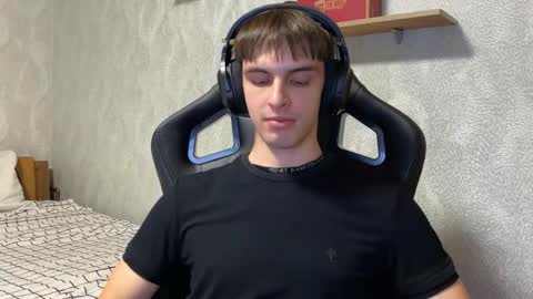 Snapshot of redbullshine chatting on September 26, 2025, 9:08 pm redbullshine online show from September 26, 2025, 9:08 pm