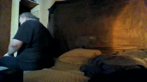 reddragon1195 online show from November 9, 2025, 6:44 am