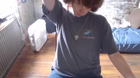 Snapshot of redhead6inch chatting on September 17, 2025, 3:46 pm RedHead6Inch online show from September 17, 2025, 3:46 pm