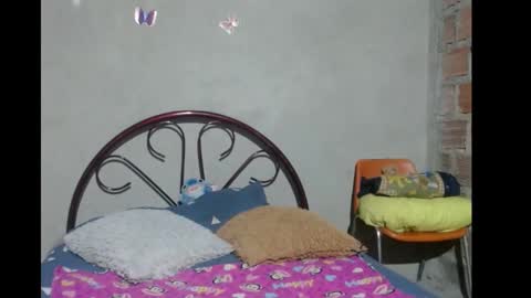 redkitty online show from December 8, 2024, 4:14 am