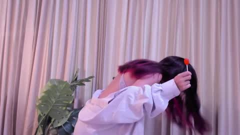 Meloddy online show from February 11, 2025, 7:27 pm