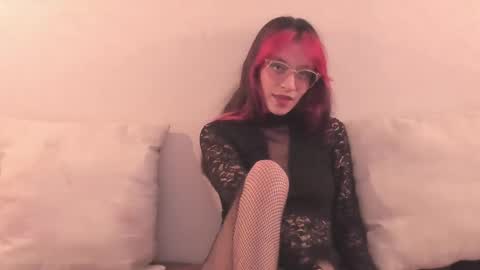 Meloddy online show from March 11, 2025, 7:47 pm