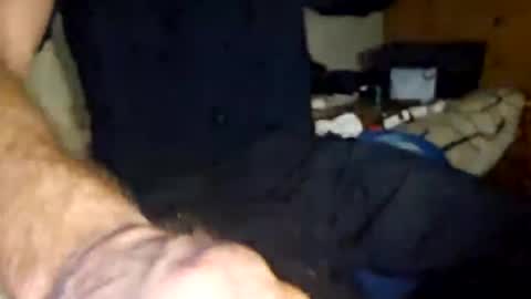 redrodridding online show from January 2, 2025, 2:43 am