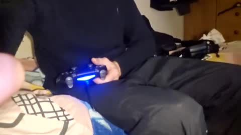 redrodridding online show from January 16, 2025, 8:03 pm