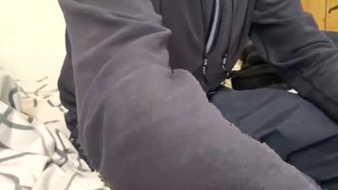 redrodridding online show from February 22, 2025, 2:19 pm