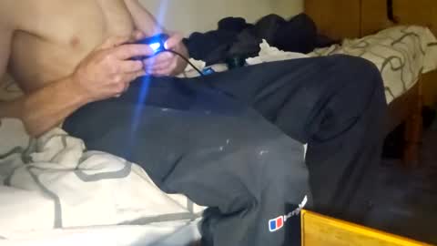 redrodridding online show from February 25, 2025, 9:02 pm