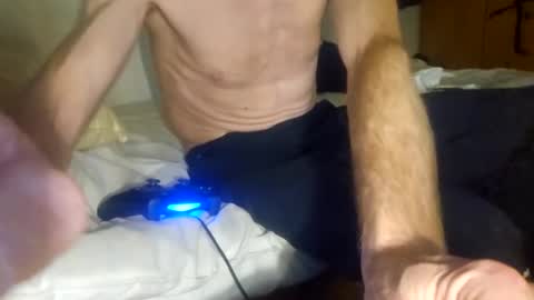 redrodridding online show from March 7, 2025, 8:44 pm