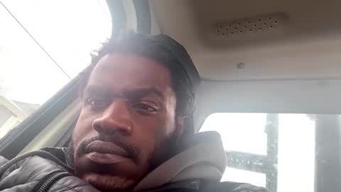 reekanddes online show from November 11, 2025, 7:03 pm