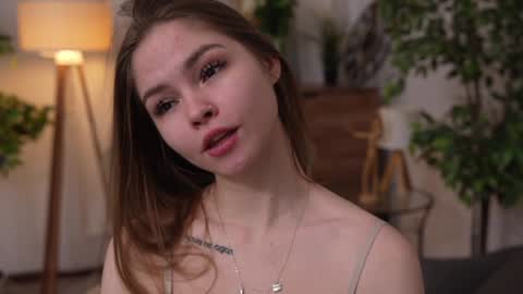 JessyinCherri yang online show from December 19, 2024, 8:23 pm