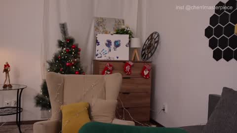 JessyinCherri yang online show from December 22, 2024, 11:41 pm