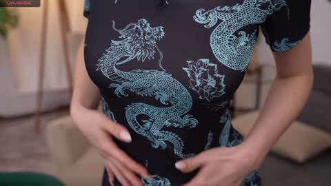 JessyinCherri yang online show from January 17, 2025, 1:13 pm