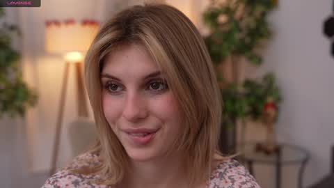 JessyinCherri yang online show from January 18, 2025, 1:18 pm