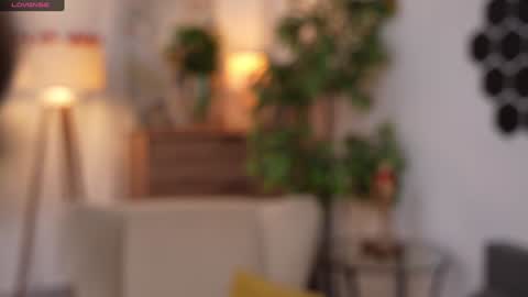 JessyinCherri yang online show from January 20, 2025, 10:40 am