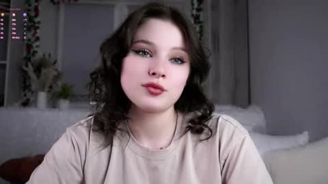 Snapshot of regenasuri chatting on March 15, 2026, 12:22 pm Grace online show from March 15, 2026, 12:22 pm