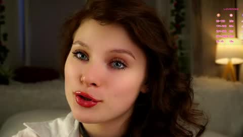 Snapshot of regenasuri chatting on April 3, 2026, 12:25 pm Grace online show from April 3, 2026, 12:25 pm