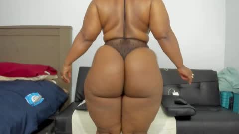 Snapshot of reginabanx chatting on April 11, 2026, 2:05 am reginabanx online show from April 11, 2026, 2:05 am