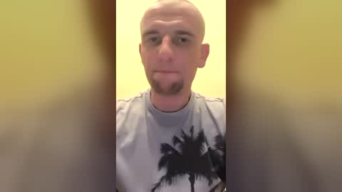Snapshot of regularfucker29 chatting on July 5, 2026, 12:17 am regularfucker29 online show from July 5, 2026, 12:17 am