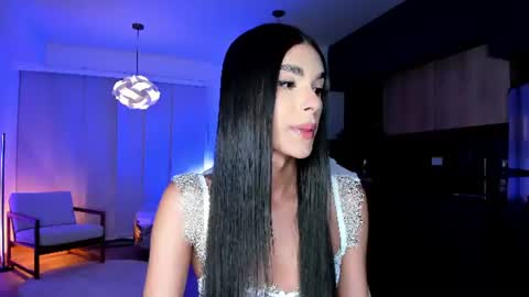 Snapshot of reichel_gray chatting on July 5, 2026, 5:36 am REICHEL online show from July 5, 2026, 5:36 am