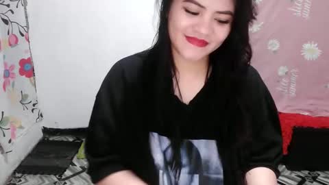 reign2525 online show from March 4, 2026, 3:40 pm