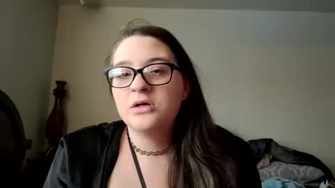 renaexx03 online show from January 3, 2025, 10:40 pm