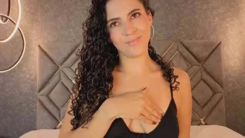 Renata 3 online show from October 4, 2025, 10:35 am