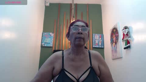 renata_milf_ online show from December 29, 2024, 12:12 pm