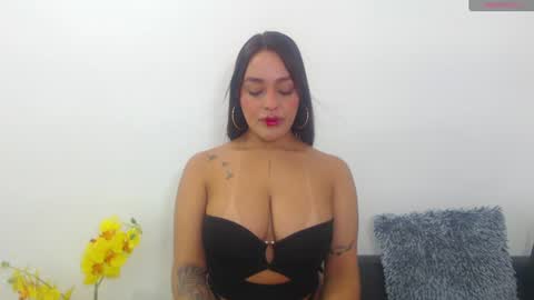 Snapshot of renatabrownn28 chatting on June 14, 2026, 5:37 pm renatabrownn28 online show from June 14, 2026, 5:37 pm