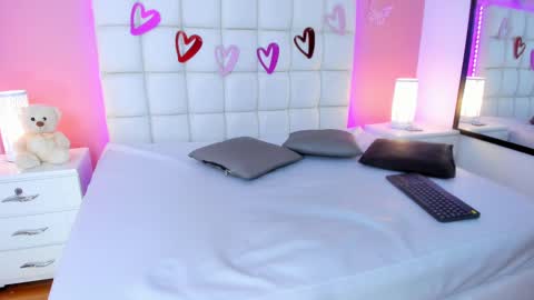 Renata online show from February 25, 2025, 10:39 pm