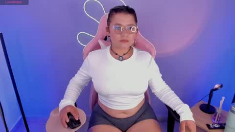 Renata Jones online show from April 30, 2026, 8:26 pm