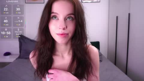 Naomi online show from April 7, 2026, 2:39 pm