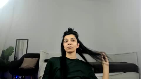 Rena online show from March 3, 2026, 3:45 am