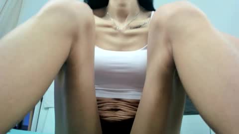 Rena online show from March 27, 2026, 4:40 am