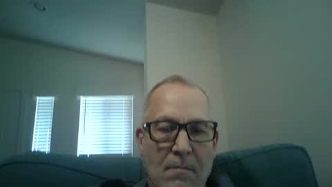 Snapshot of renewaz chatting on February 2, 2026, 6:28 pm Renewaz online show from February 2, 2026, 6:28 pm