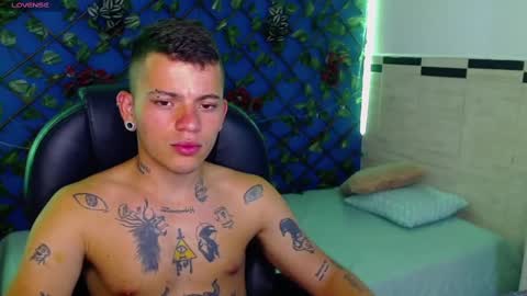 R E N E  online show from February 14, 2025, 5:19 am