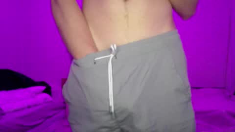 Rentaro online show from February 1, 2026, 3:54 pm