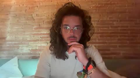 Renzo online show from June 7, 2026, 6:50 am