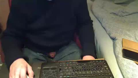 Snapshot of reodorfelgen chatting on November 20, 2025, 7:13 pm Reodor online show from November 20, 2025, 7:13 pm