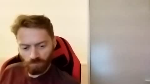 Snapshot of rerauld4 chatting on December 27, 2024, 4:10 pm Raul online show from December 27, 2024, 4:10 pm