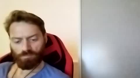 Snapshot of rerauld4 chatting on January 19, 2025, 4:25 pm Raul online show from January 19, 2025, 4:25 pm