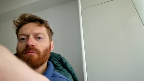 Snapshot of rerauld4 chatting on March 9, 2025, 9:46 am Raul online show from March 9, 2025, 9:46 am