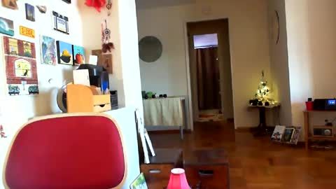 Residentofthecity online show from March 3, 2025, 9:37 pm