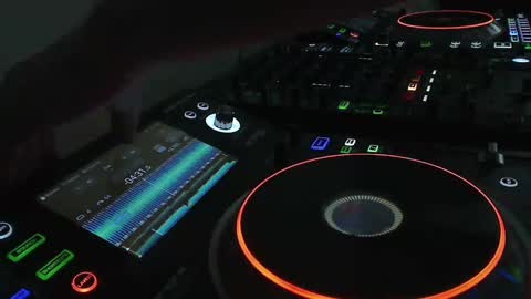 GearPorn online show from September 18, 2025, 10:45 pm