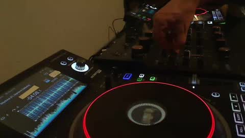 GearPorn online show from October 11, 2025, 11:03 pm