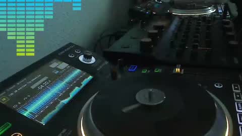 Snapshot of reticuli chatting on April 25, 2026, 10:18 pm GearPorn online show from April 25, 2026, 10:18 pm