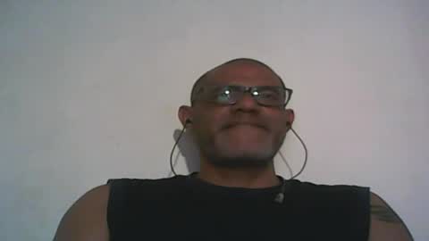Snapshot of retlam37 chatting on December 4, 2024, 6:11 am Walter online show from December 4, 2024, 6:11 am